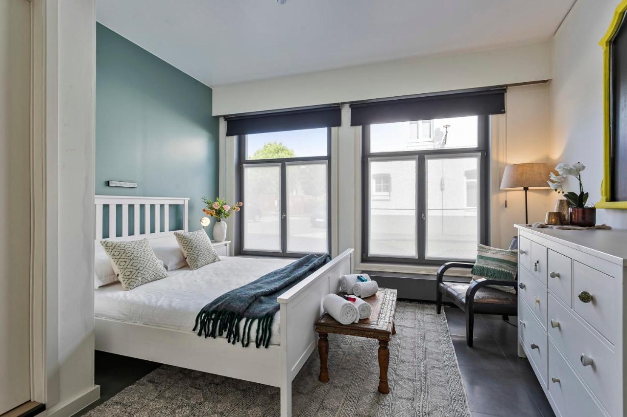 Huswell - Charming Getaway In The Historical City Center Brugge Buitenkant foto